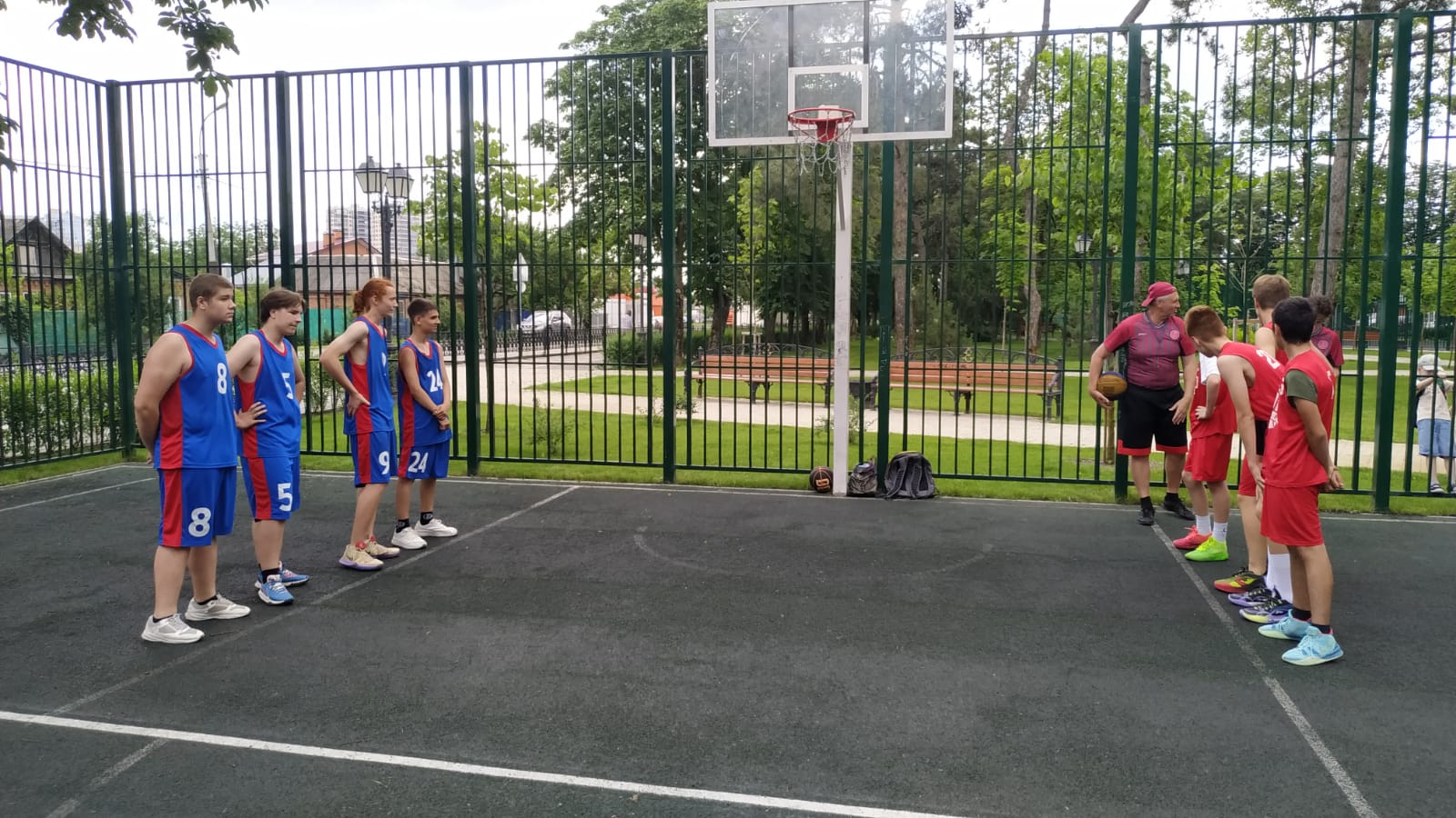 Финал окружных соревнований по уличному баскетболу в рамках Всекубанского турнира на Кубок губернатора.