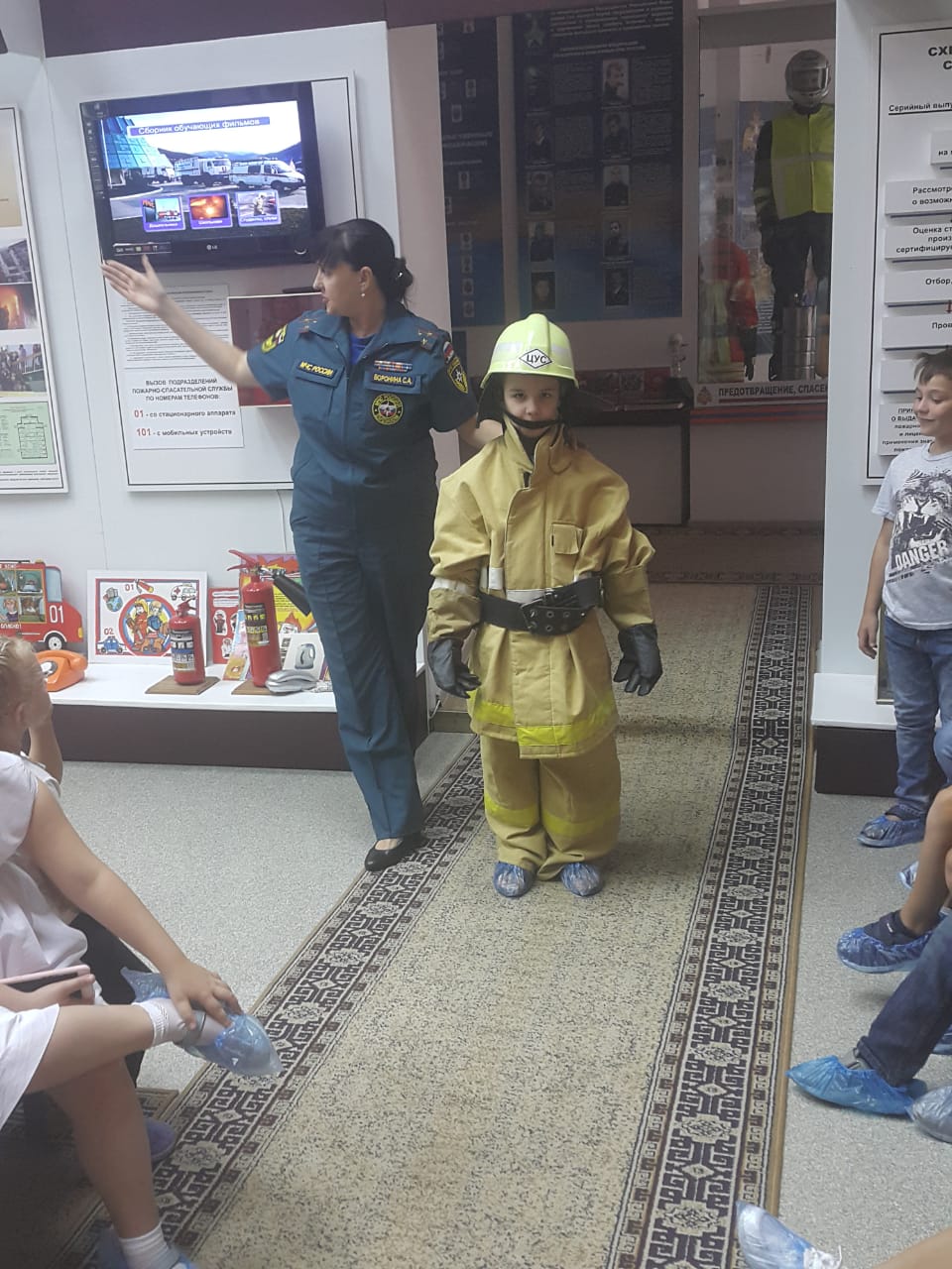 Специальная одежда пожарных.