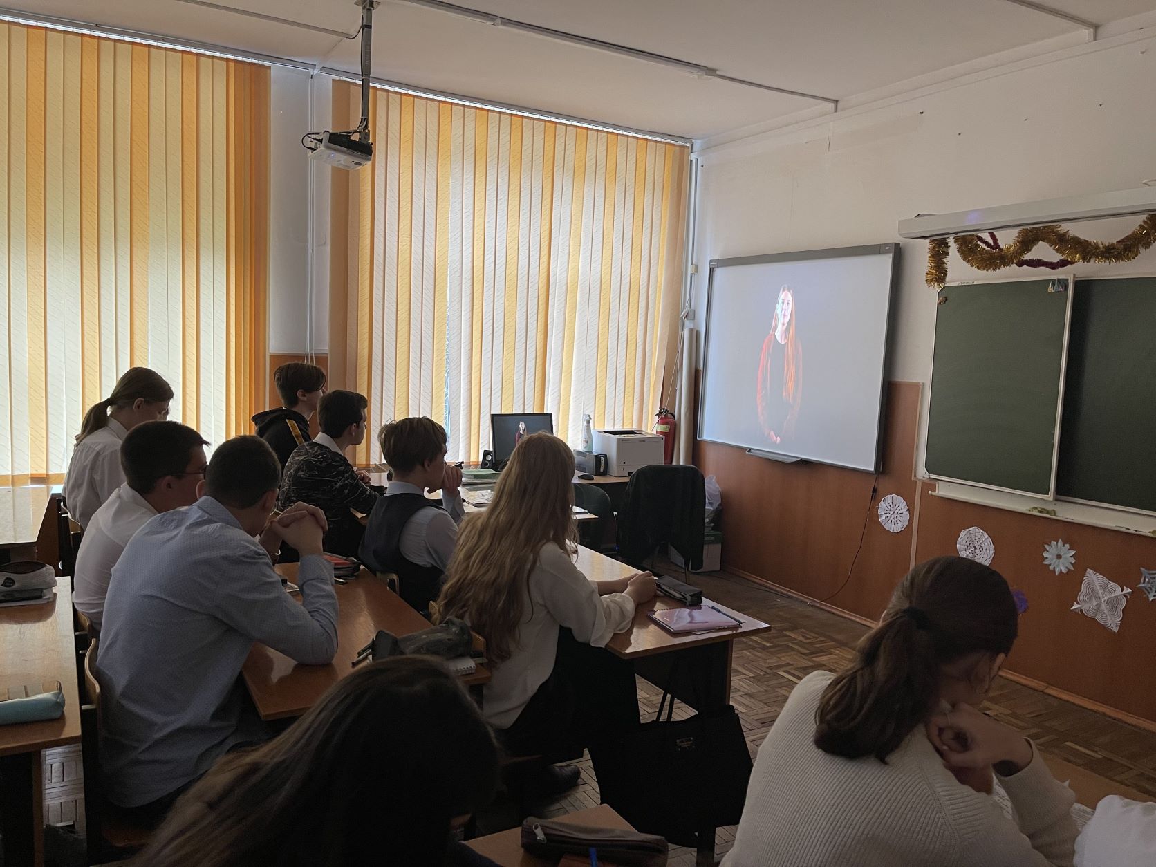 Тематические видеоуроки, посвящённые добровольчеству (волонтёрству).